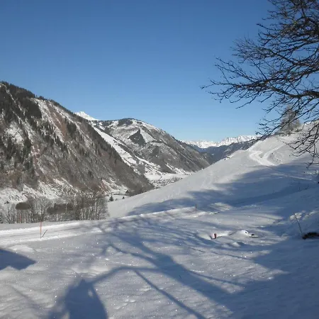 With Views Over The Valley Holiday home *