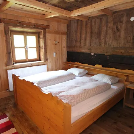 Holiday home With Views Over The Valley Rauris