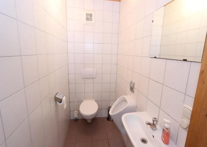 In Near Paradise Rauris