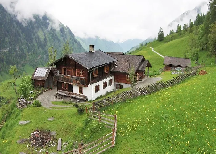 In Near Paradise Rauris